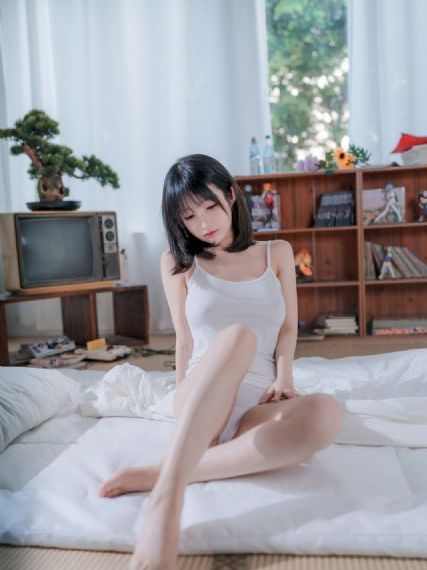 侵犯高傲的女老板在线_1080P全集在线观看